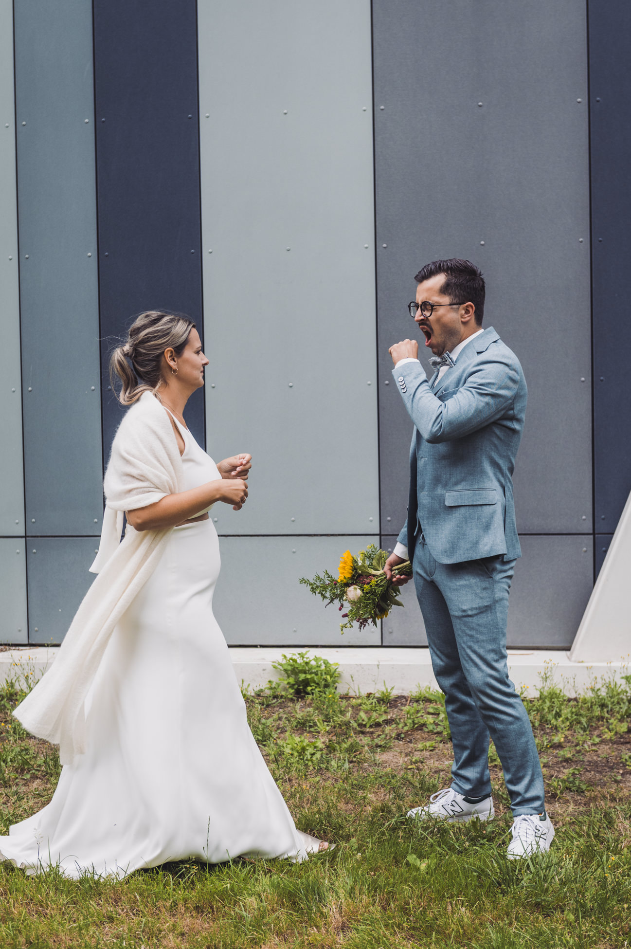 geeuwen op fotoshoot